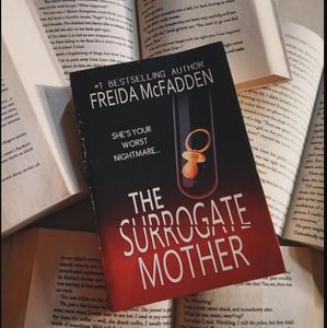Libro de la Madre Surrogada, Thriller Psicológico, Impresión Offset, Logotipo Grabado, Cubierta de 200 g/m², Exhibición para Venta al por Menor, Mejor Valorado - Product Image 2