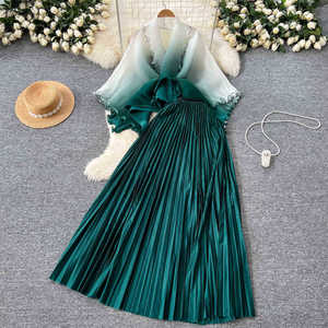 Ensemble 2 pièces tendance pour femme : Cardigan à taille nouée dégradé de couleurs et jupe mi-longue plissée taille haute - Product Image 5