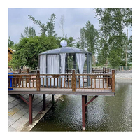 Pavillon de glamping rond |   Cabane de loisirs Waterside Homestay sur mesure avec structure métallique, verre trempé et tissu occultant