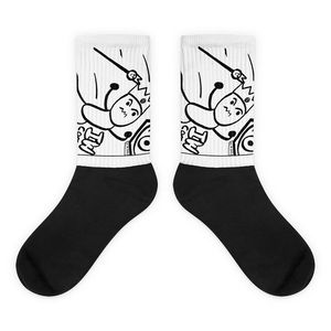 IMPOSSIBILE # 31 Calzini Sportivi con Design Jacquard Ricamato, Traspiranti, in Spandex e Nylon, Antiscivolo, alla Caviglia, con Logo Personalizzabile - Product Image 1