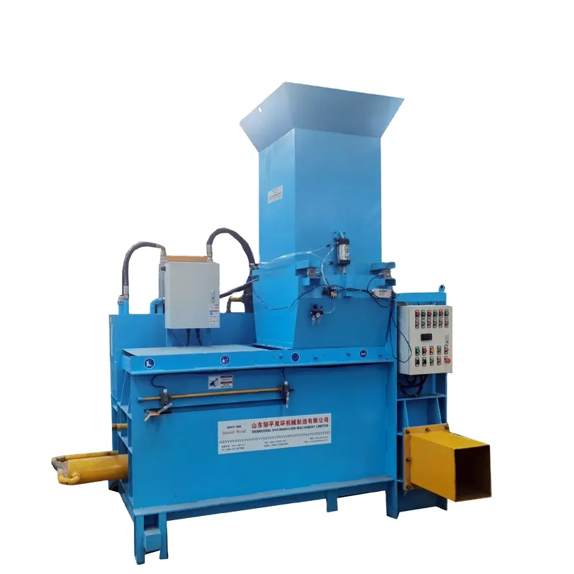Linea di produzione automatica della macchina per la rasatura del legno macchina per l'imballaggio del Chip di legno della pressa per la rasatura della segatura di legno