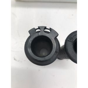 Compatibile con il sistema elettrico Honda Cbr 600 F 2001 2006 Manopole per manubrio in gomma nera Parti per moto - Product Image 4
