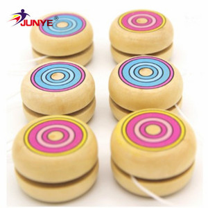 Tambour Yo-Yo en bois en forme de tambour, 5.8x3.0cm, jouet rotatif à cordon pour enfants, dessin animé, âge 2-4 ans, unisexe - Product Image 2