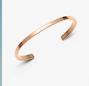 El diseño libre de pulsera de pareja de acero inoxidable de marca privada pertenece exclusivamente a su logotipo adecuado para emparejar con relojes - Product Image 6