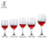 Vente en gros Dian Tong Haute Qualité Restaurant Longue Tige Gobelet Verre Mariage Verres À Vin Rouge Ensemble 6 Logo Personnalisé Or Jante 65-230ml
