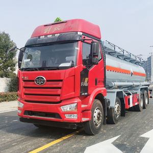 Factory Direct 19 Party Liberation 8x4 Transmisión manual Camión cisterna corrosivo Nueva condición para precio preferido químico - Product Image 1