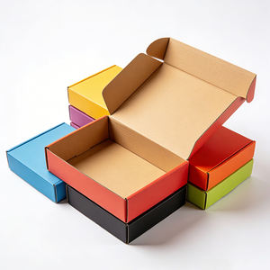 Scatole di Cartone Ondulato Kraft Pieghevoli Personalizzate per Spedizioni e Confezioni Regalo - Product Image 1