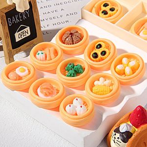 Piccoli giocattoli di cibo per la colazione in stile cinese in resina simulata panini gnocchi Cantonese tè del mattino fai da te dipinti a mano artistici - Product Image 3