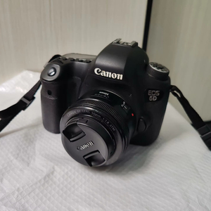 Appareil photo reflex numérique <span class=keywords><strong>Canon</strong></span> EOS <span class=keywords><strong>6D</strong></span> pour débutants – Boîtier seul – Idéal pour la photographie de portrait - Product Image 1