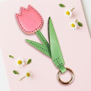 Tulip PU Leather Flower Keychain Cute Floral Flower <b>Bag</b> Charm Pendant with Metal <b>Key</b> <b>Ring</b> for Handbag Backpack Decoration - Product Image 4