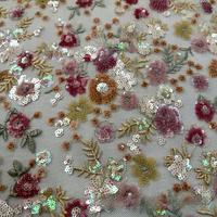 Tissu en dentelle brodée de sequins lourds et exquis pour robes de mariée et de soirée haut de gamme