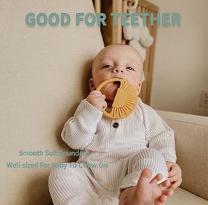 Jouets <span class=keywords><strong>de</strong></span> dentition amusants personnalisés sans BPA, anneaux à mâcher en silicone souple <span class=keywords><strong>de</strong></span> qualité alimentaire pour nouveau-nés, design soleil, unisexe, hochet pour bébé avec fonction sonore - Product Image 5
