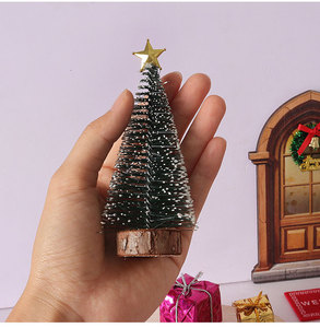 Los accesorios del modelo de decoración navideña de casa de muñecas se pueden combinar con adornos de escena navideña de casa de muñecas de <span class=keywords><strong>uno</strong></span> <span class=keywords><strong>mismo</strong></span> - Product Image 6