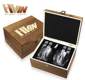 Giro vasos de whisky (10 oz) juegos de regalo de lujo de madera de pino con caja de cubos de hielo reutilizable whisky piedras - Product Image 1