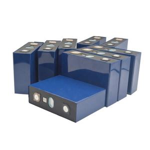 Baterías de iones de litio Batería recargable CALB LiFePO4 3,2 V 100AH 105ah Célula de batería para sistemas de almacenamiento solar 12v48v100ah - Product Image 5