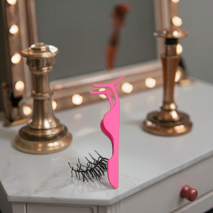 Pinces à épiler antistatiques en acier inoxydable <span class=keywords><strong>pour</strong></span> <span class=keywords><strong>faux</strong></span> <span class=keywords><strong>cils</strong></span>, pointe fine à forte adhérence, vente en gros OEM, marque privée - Product Image 5