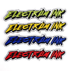 Toppe ricamate con lettera <span class=keywords><strong>applique</strong></span> ricamata con logo personalizzato di lusso per abiti - Product Image 2