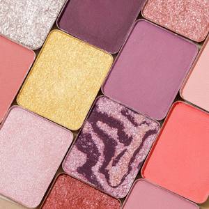 Logotipo personalizado 14 colores Smooth Spring Eyeshadow Clear Pack Etiqueta Privada Vegano Multicromo Creamy Buttery Eyeshadow Palette - Product Image 3