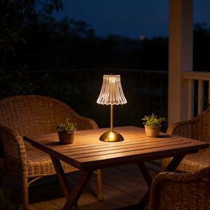 Luminária de Mesa LED Portátil Recarregável com Toque e Dimerizável, Tendência 2026, Luz de Mesa Dourada para Quarto e Sala de Estar - Product Image 5
