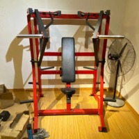 Machine de musculation pour la poitrine assise ASM-H2026 avec plaques de poids en acier - Équipement de musculation robuste et sûr