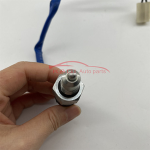สวิตช์เซ็นเซอร์ถอยหลัง สวิตช์เซ็นเซอร์ไฟถอยหลังสำหรับฮาเฟย โลโบ ซานา - Product Image 3