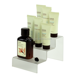 Exhibidor de Acrílico Transparente de 3 Niveles para Mostrador, Personalizado al por Mayor - Product Image 1