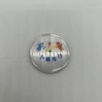 Badge bouton holographique rétro-réfléchissant personnalisé en gros avec épingle de sécurité pour enfants