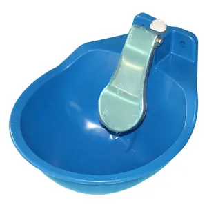 Prezzo a buon mercato attrezzature per l'acqua bevitori di cavalli palla galleggiante automatica bovini mucca acqua potabile ciotola