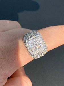 Elegante Anillo de Diamantes Moissanite de Plata de Ley 925, Joyería Fina Personalizada VVS Estilo Hip Hop para Aniversario, Boda y Regalo - Product Image 1