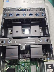 Serveur en rack 4U 1nspur NF8480M7, Quad Xeon 4e génération, DDR5 évolutif, PCIe 5.0 NVMe, serveur informatique d'entreprise SAP HANA, fourniture OEM - Product Image 3