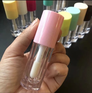Nouveaux Tubes de Brillant à Lèvres Grande Capacité avec Pinceau 6.5ml, Emballage pour Gloss Personnalisé, Marque Privée, Rose Vif, Blanc, Tubes à Lèvres 5ml - Product Image 3