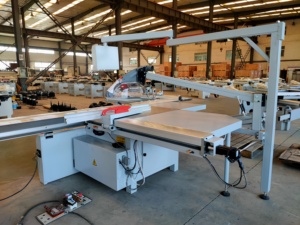 Sistema di Guida Automatica di Precisione CNC per Sega Circolare, Sega a Pannello di Precisione per Mobili - Product Image 2