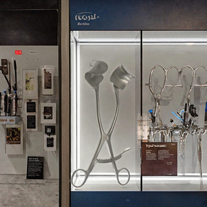ชุดเครื่องมือผ่าตัด Kolbel Retractor ครบชุด 6 ใบมีด สำหรับศัลยกรรมกระดูกและข้อ ผลิตจากเหล็กกล้าไร้สนิมเยอรมัน ระดับ Class I โดย Blush Surgical - Product Image 3