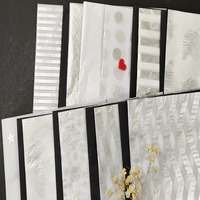 Papier kraft vierge imperméable jetable 17 g/m² avec logo personnalisé pour sacs cadeaux de Noël, boîtes, chaussures, emballages de vêtements