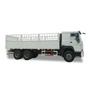 Meilleur prix <span class=keywords><strong>Camion</strong></span> de transport de bétail Sinotruk 6*4 <span class=keywords><strong>d</strong></span>'<span class=keywords><strong>occasion</strong></span> avec benne à plateau <span class=keywords><strong>Camion</strong></span> de transport lourd pour le transport agricole - Product Image 1