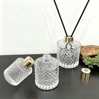 Diffuseur de parfum en verre cylindrique de luxe 50ml/100ml/200ml avec bâtonnets, rechargeable, couleur et emballage personnalisables