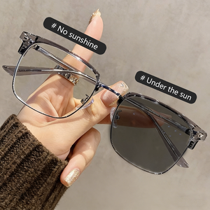 Lichtgevoelige, kleurveranderende bijziendheidsbril met half montuur, wenkbrauwhouder, modieuze heren retro grote montuur, platte lens - Product Image 3