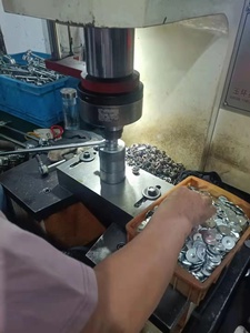 Pièces automobiles de haute qualité, stabilisateur de liaison pour VW OEM 6Q0411315A, <span class=keywords><strong>prix</strong></span> d'usine en Chine - Product Image 6