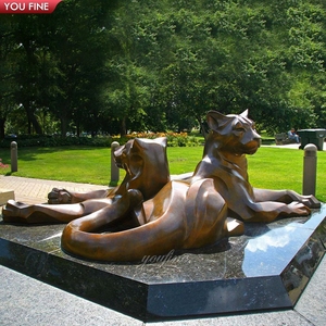 YOUFINE Statua di Leone Sdraiato a Grandezza Naturale in Bronzo Nero, Scultura Realistica di Leone Reclinato per Decorazione d'Ingresso - Product Image 6