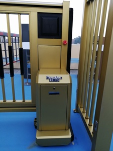 Il cancello scorrevole a sbalzo telescopico con schermo a LED sarà dotato di sensore anticollisione e sensore anti-salita - Product Image 3