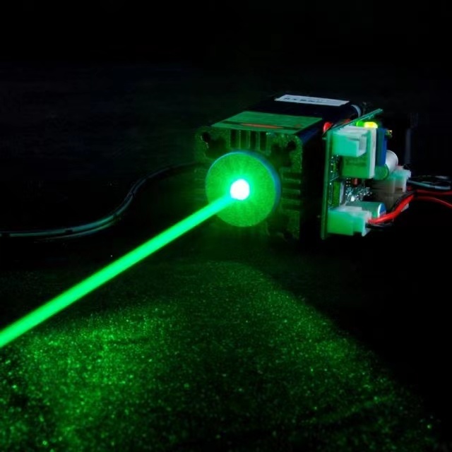 525nm 1500mw Green Laser Module High Power Green Beam Laser Module Head