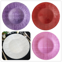 Vente directe usine en gros Assiettes de présentation en verre rouge corail pour mariage, événements et réceptions, vaisselle de table tendance