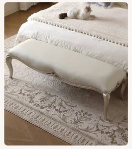 Banc d'extrémité de lit en bois de chêne chic nord-américain avec <span class=keywords><strong>cuir</strong></span> nappa idéal pour les retraites de chambre à coucher confortables - Product Image 1