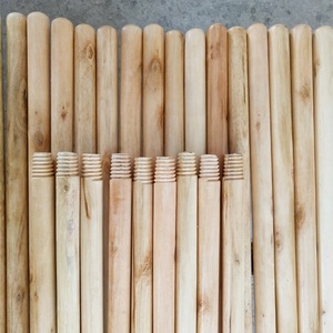 Outils ménagers de haute qualité <span class=keywords><strong>bois</strong></span> verni balai bâton <span class=keywords><strong>pelle</strong></span> brosse manche Long balai <span class=keywords><strong>en</strong></span> <span class=keywords><strong>bois</strong></span> vadrouille bâton de nettoyage - Product Image 3