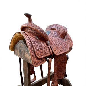 Brida de cuero de búfalo de agua de la mejor calidad y larga duración, grabada a mano, estilo inglés, sostenible, personalizada, de madera, para caballo de carreras. - Product Image 4