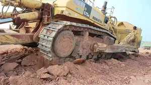 Excavadora usada Komatsu, excavadora en estado usado, Komatsu D40P d65p, tractor de orugas en estado usado, tractor de orugas de 2, 2, 1, 2, 1, 2, 2 - Product Image 4