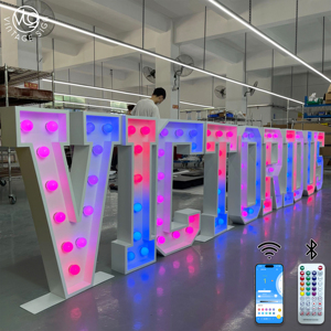 Bombillas LED de <span class=keywords><strong>alquiler</strong></span> gigantes personalizadas de 4 pies y 3 pies, letras de marquesina Mr & Mrs con <span class=keywords><strong>precio</strong></span> al por mayor, gigantes para bodas, letras grandes iluminadas - Product Image 3