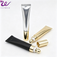 Gloss à lèvres longue tenue à haute pigmentation à l'acide hyaluronique, tube souple en céramique, marque privée, végétalien, hydratant et repulpant, fini brillant