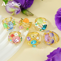 Bague de luxe rétro style cour royale plaquée or 14 carats avec cristaux naturels colorés pour femme