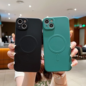 Coques magnétiques en silicone liquide de luxe tendance 2025, type <span class=keywords><strong>original</strong></span> officiel pour iPhone 16 15 14 13 12 11 Pro Max - Product Image 4